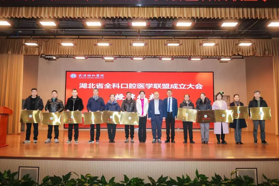 7b080ce35f4ba20b583b2d1b43d3eabc