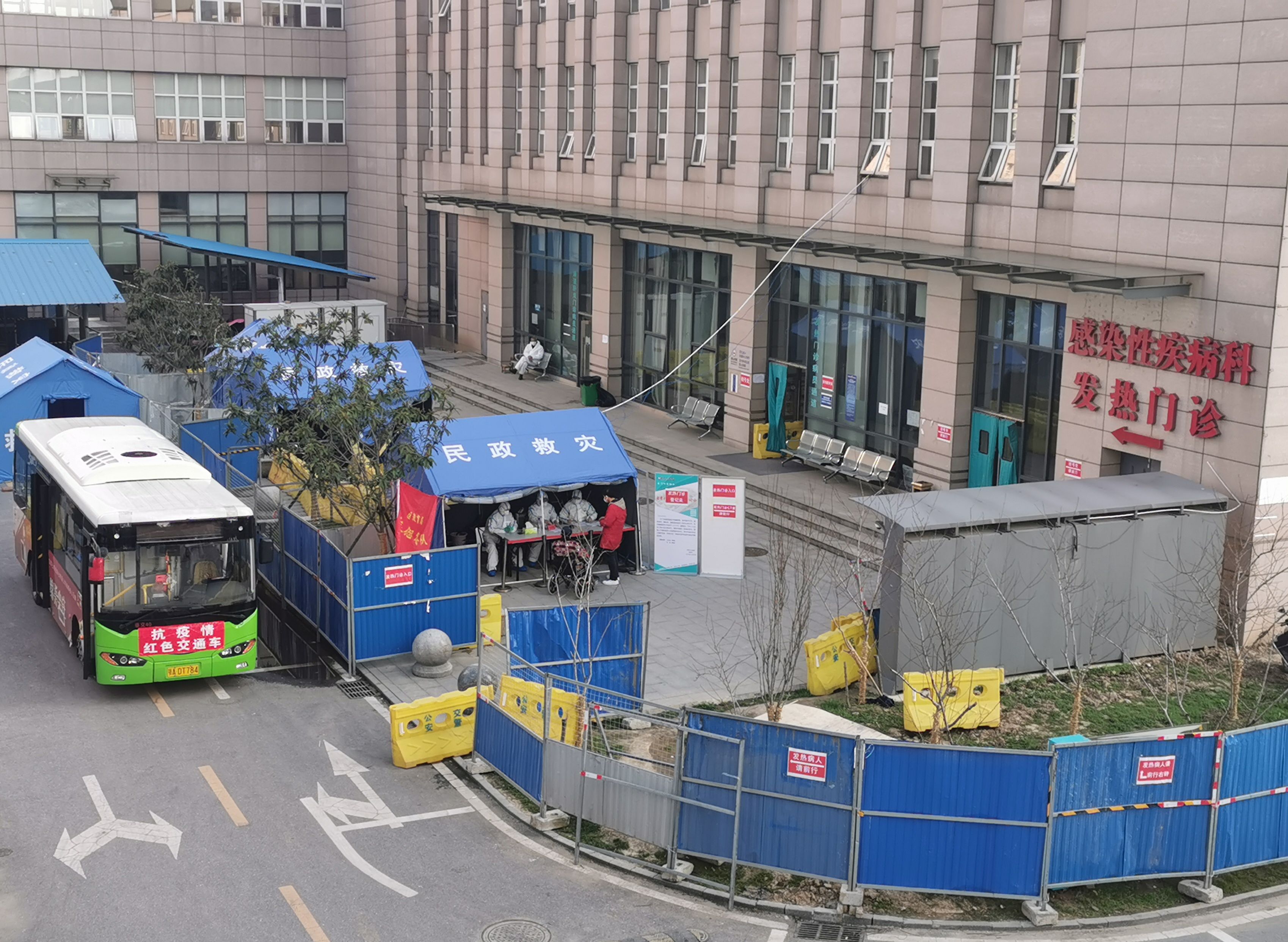发热门诊外围图2